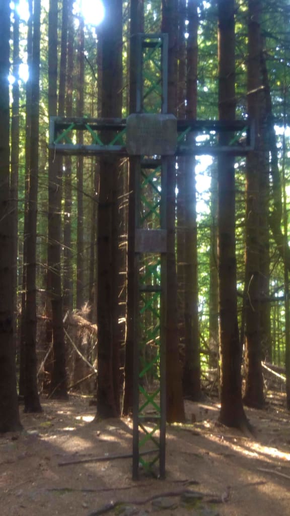 Crucea Granicerului din Piatra Craiului